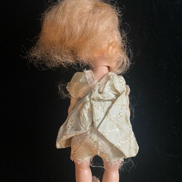 Vintage Joanie Walker Doll in original trunk B5 - Picture 4 of 7